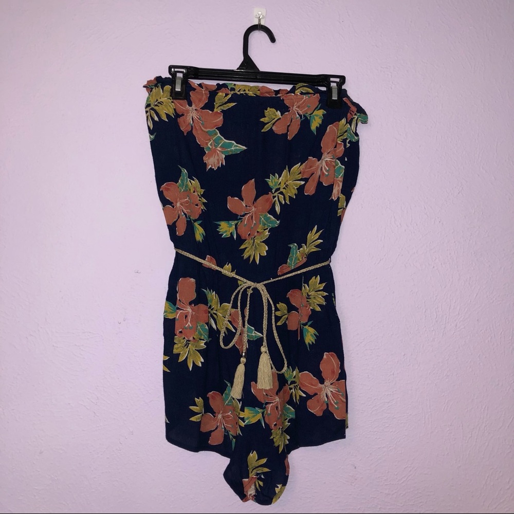 Forever 21 Floral Romper L
